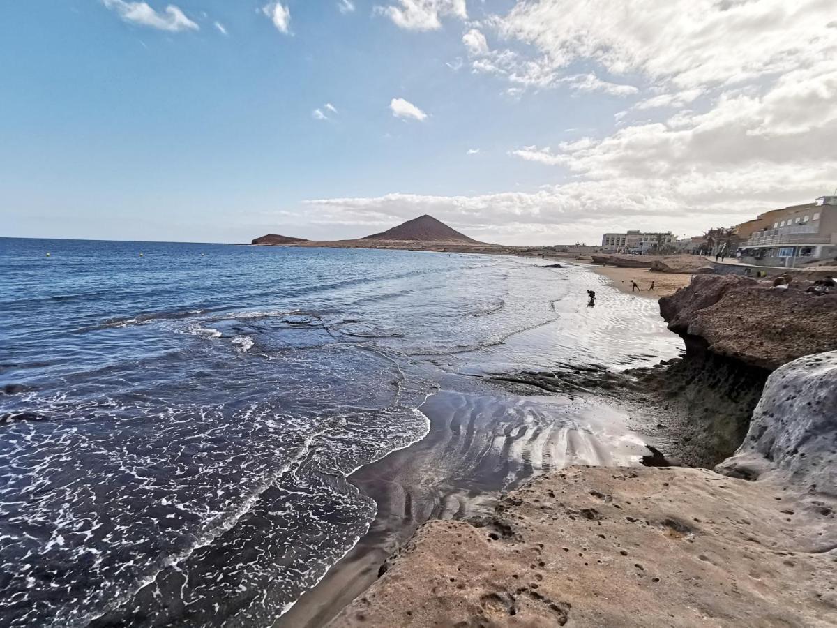 Home2Book Percy Apartment El Medano Beach Екстер'єр фото